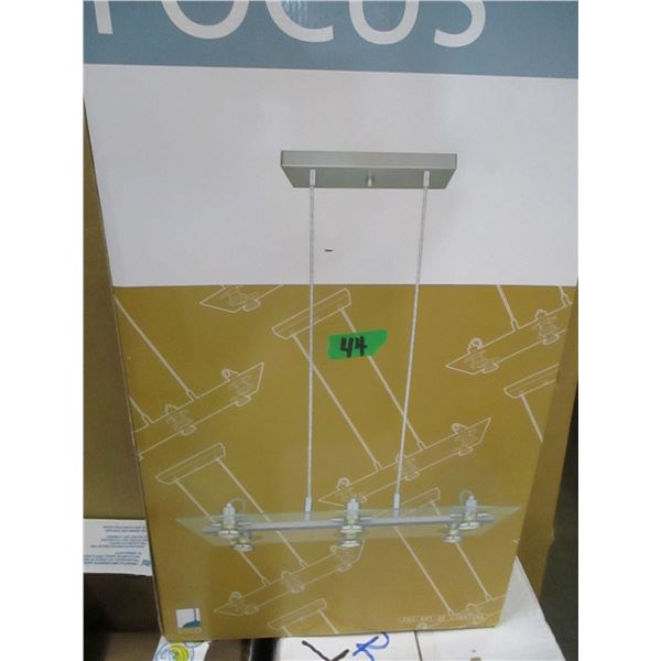 NEW:  FOCUS LIGHT FIXTURE (MODEL #20124A)