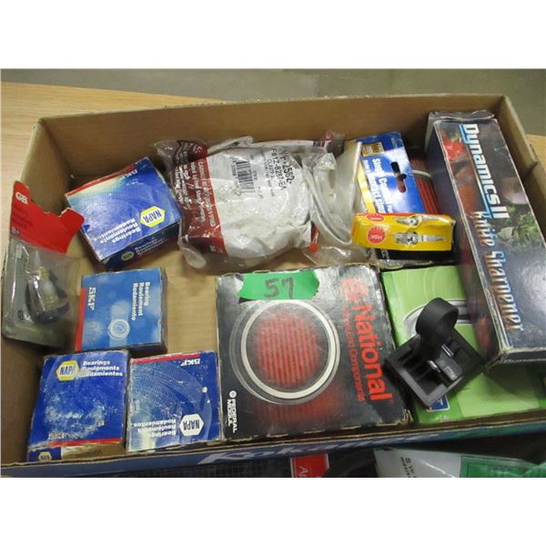 ESTATE:  BOX C/W ASSORTED AUTO ACCESSORIES