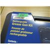 Image 2 : DYNALINE RECHARGEABLE GREASE GUN KIT (24 VOLT)