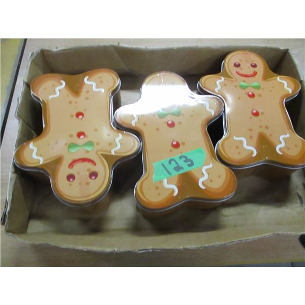FREIGHT DAMAGE (AS IS):  FLAT C/W 3 GINGERBREAD TINS