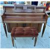 Image 2 : WURLITZER DESIGNER CONSOLE PIANO AND MATCHING TUFTED SEAT