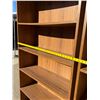 Image 4 : PAIR OF MATCHING SHELVES