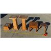 Image 3 : WOODEN STANDS AND STOOLS, LOT OF FIVE ITEMS