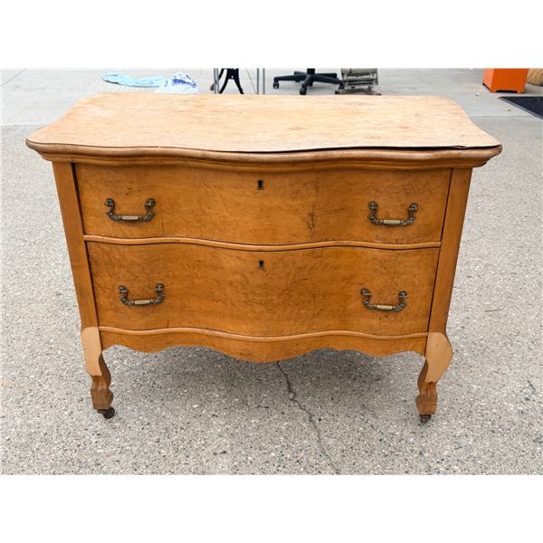 HAS THE PIECES IN A DRAWER FOR REPAIR (SEE PICTURES)