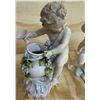 Image 3 : Mid-Century Porcelain Cherub & Floral Vase Pair