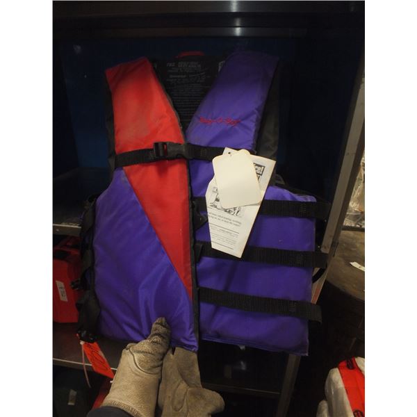 Two Buoy Bay Adult Life Jackets