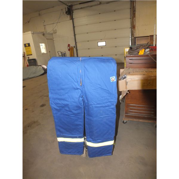 7 Insulated Winter Work Bibs