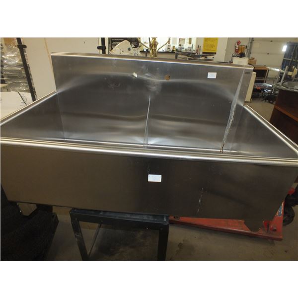 2 Bay Stainless Steel Sink