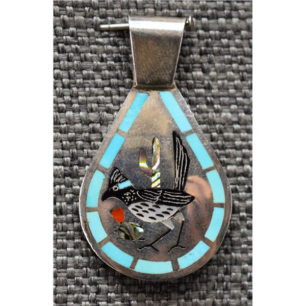 ZUNI PENDANT (DENNIS AND NANCY EDAAKIE)