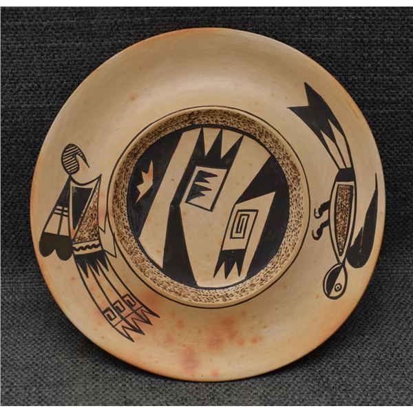 HOPI POTTERY PLATE (LILLIAN NAMINGHA)