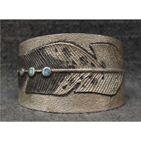 NAVAJO BRACELET (MONTY CLAW)