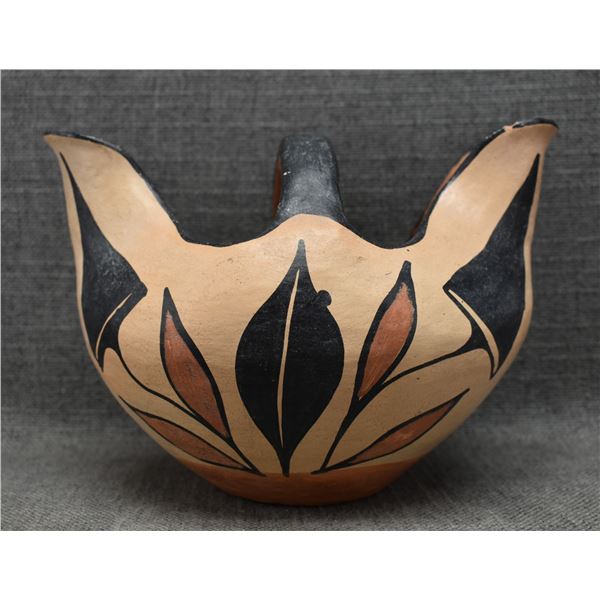 SANTO DOMINGO POTTERY PITCHER