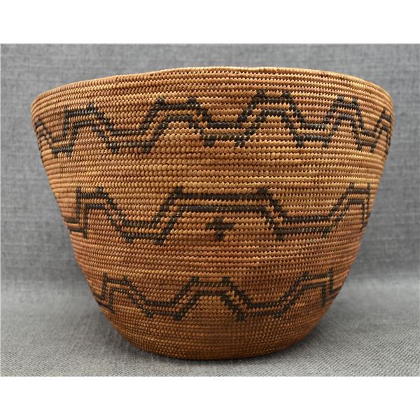 YOKUTS BASKET