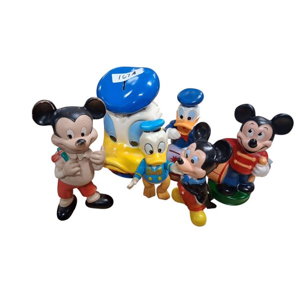 Large vintage Donald Duck head piggy bank, 9" tall