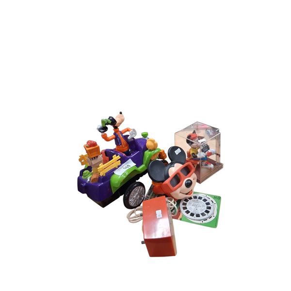 5 vintage Mickey Mouse collectibles inc clock