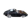 Image 4 : 1:18 scale 1963 Corvette Stingray Coupe die cast car