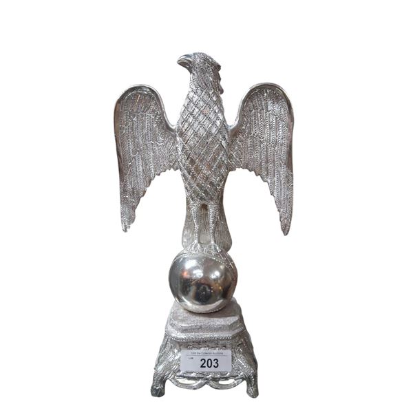 Intricate metal eagle statue 17" tall