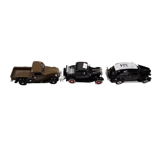 3 vintage die cast vehicles approx 6" each