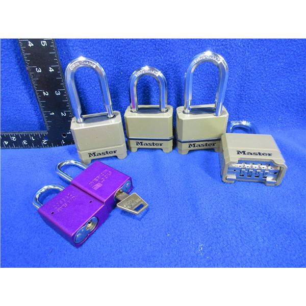 4 Master M175 Combination Padlocks & 2 American Locks with 1 Key