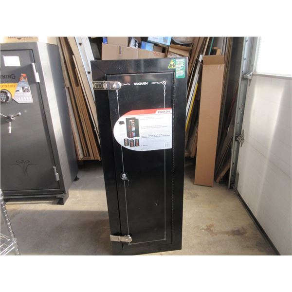 Stack-On 18 Gun Safe - 4 Way Interior Convertible Steel Security Cabinet