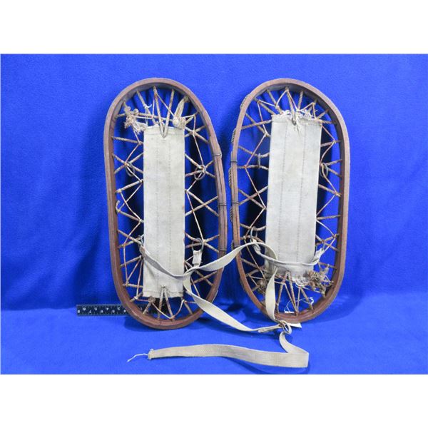 Vintage Bear Paw Firehose Trapper Snowshoes - 19 1/2" x 9 1/2"