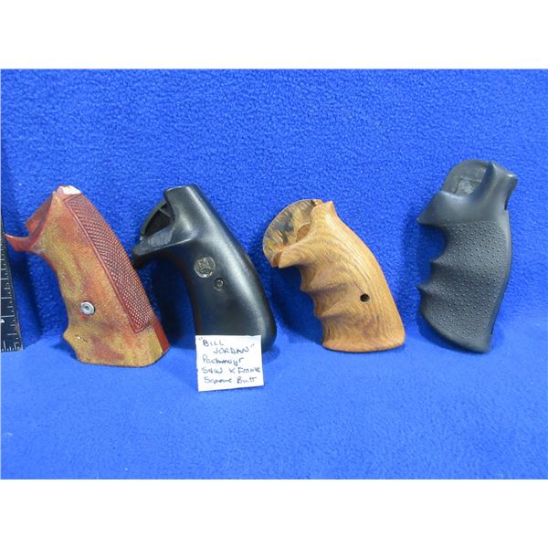 4 Smith & Wesson K/L Frame Grips - 1 has Damage