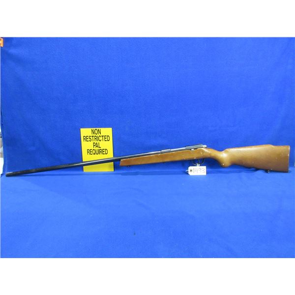 Non-Restricted - Saint-Etienne J. Gaucher in appears to be 32 Ga