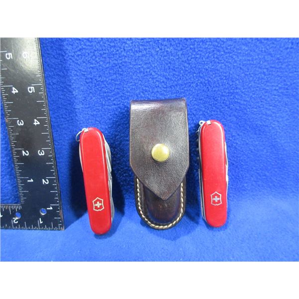 2 Swiss Army Knives w/ 1 Leather Sheath - Victorinox Switzerland