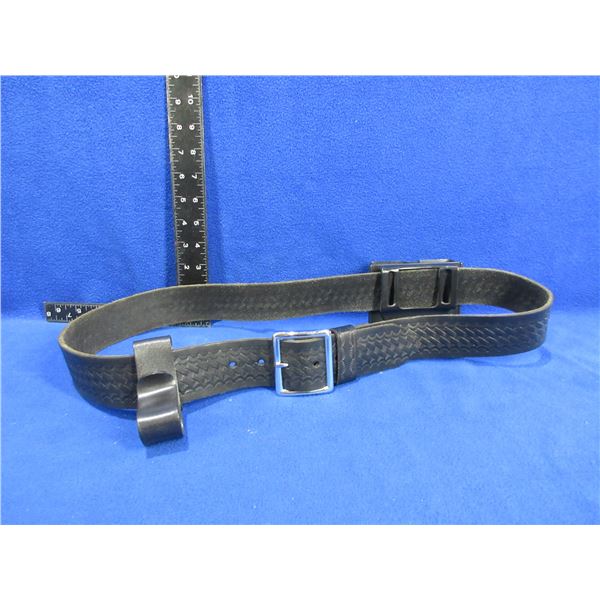 Leather Duty Belt Marked 42 with Dual Magazine Holder