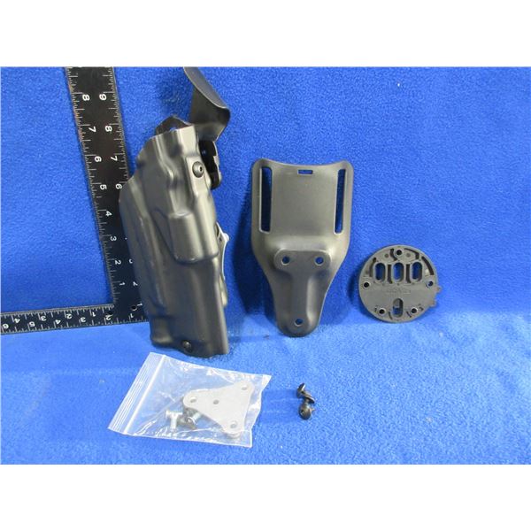 Safariland Springfield Operator SF X300 Light Holster with Parts