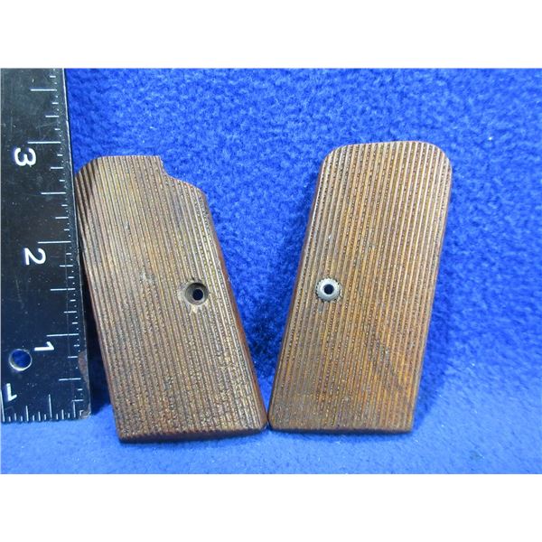 Femaru P.Mod 37 Wood Grips - Appear in good condition