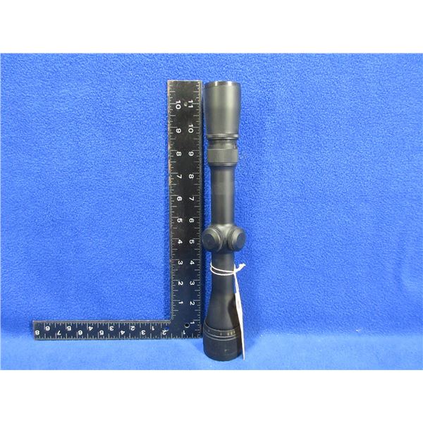 Weaver Classic 3-9x32 Scope - Appears Clear, Duplex Reticle