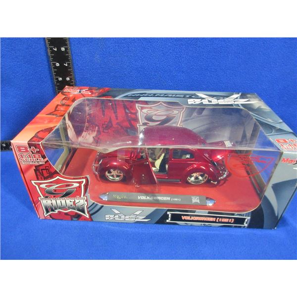1:18 Scale Maisto Bugz 1951 Volkwagen Die Cast Car