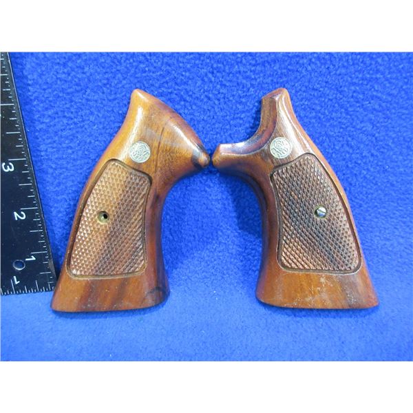 Smith & Wesson "K/L" Frame Square Butt Wood Grips