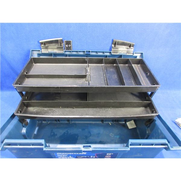 Mastercraft Cantilever Tool Box - 22" x 10" x 10"