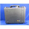 Image 3 : Pelican 1550 Hard Case - Interior Dimensions: 18.43" x 14" x 7.62"