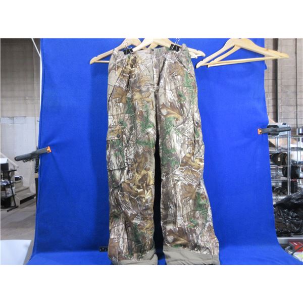 NEW - Realtree Xtra Men's Large Padded Camo Pants
