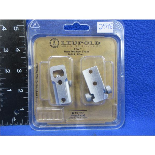NEW - Leupold STD Remington 700 Rev. Front Bases- Silver # 50019
