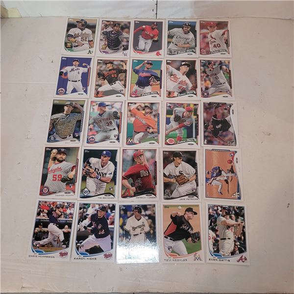 Lot of 25 2013 & 2014 Topps MLB Rookie Cards