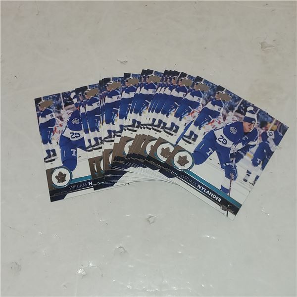 Lotof 15 2017-18 Upper Deck #176 William Nylander 2nd Year Cards