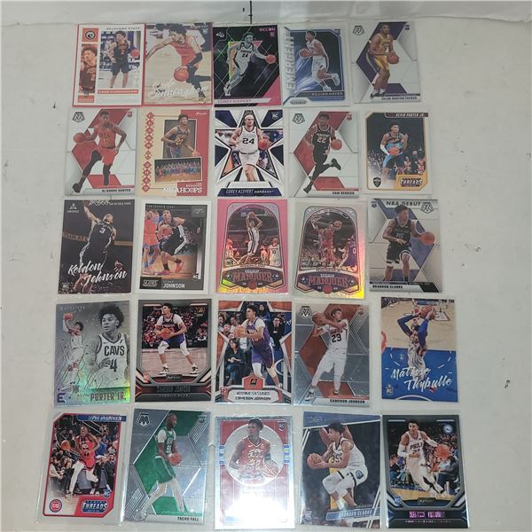 Lot of 25 NBA BAsketball Rookie Cards - Many Stars