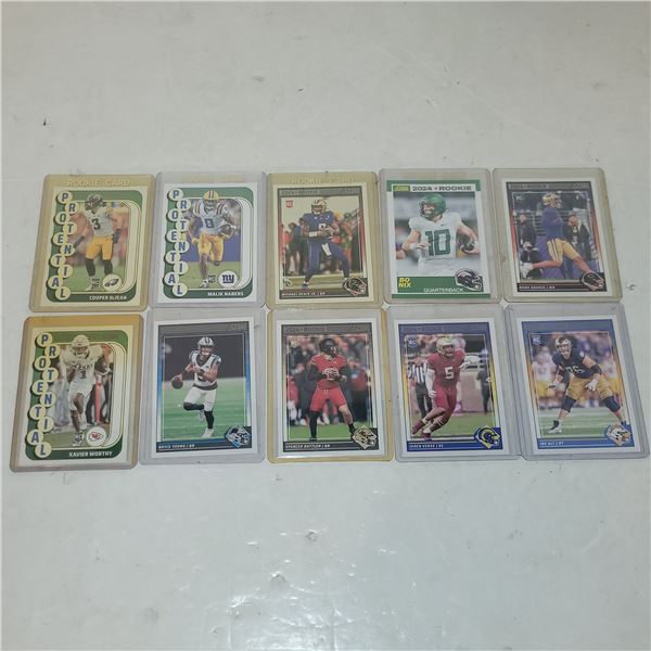 Lot of 10 NFL Star & Rookie Cards Including ...