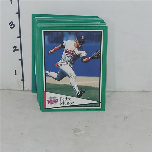 Lot of 80 1994 Panini MLB Stickers Made in Italy