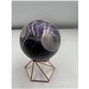 Image 3 : 56.4 MM Amethyst Chevron Sphere