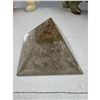 Image 1 : 2.9 INCH  CLEAR QUARTZ  ORGONITE  WITH COPPER PYRAMID
