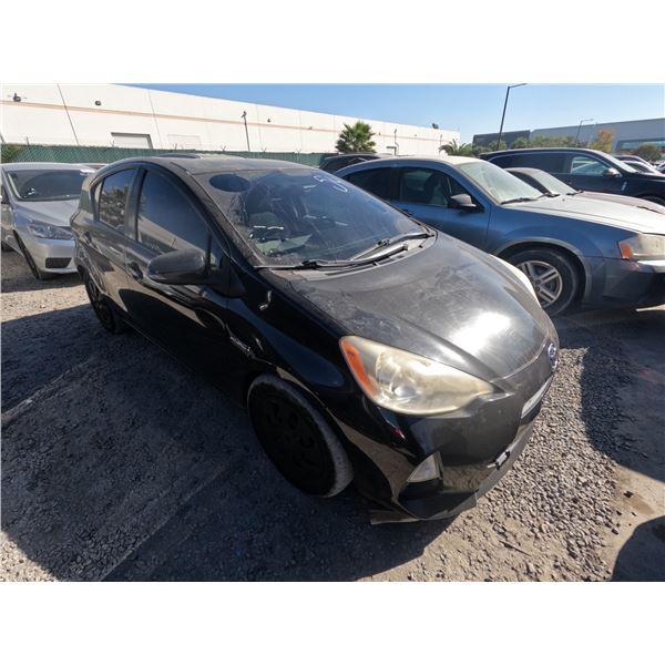 TOYOTA PRIUS C 2012 T-2 DAYS