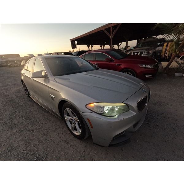 BMW 535I 2011 T-2 DAYS
