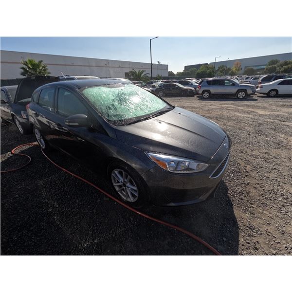 FORD FOCUS 2017 O/S-TITLE