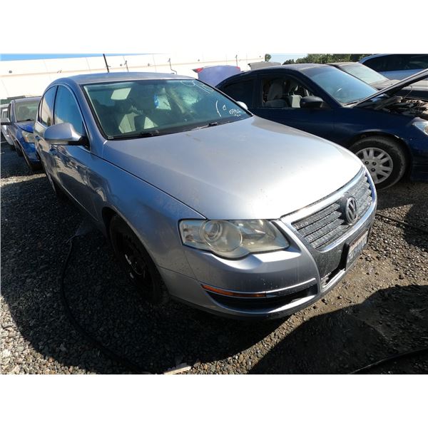VOLKS PASSAT 2006 T-DONATION