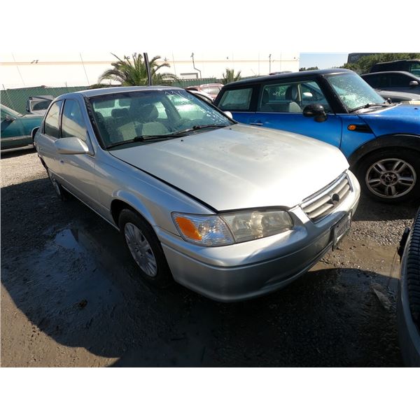 TOYOTA CAMRY 2001 T-DONATION